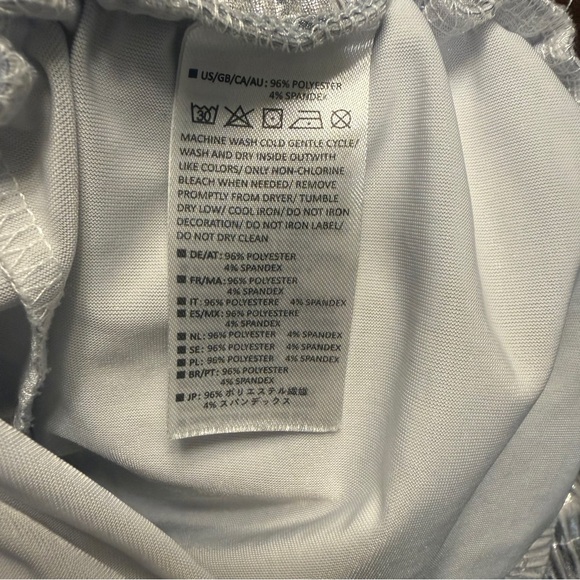 Arjen Kroos Silver Metallic Shorts - Shiny Rave Festival Party Wear - Size S - Picture 5 of 6